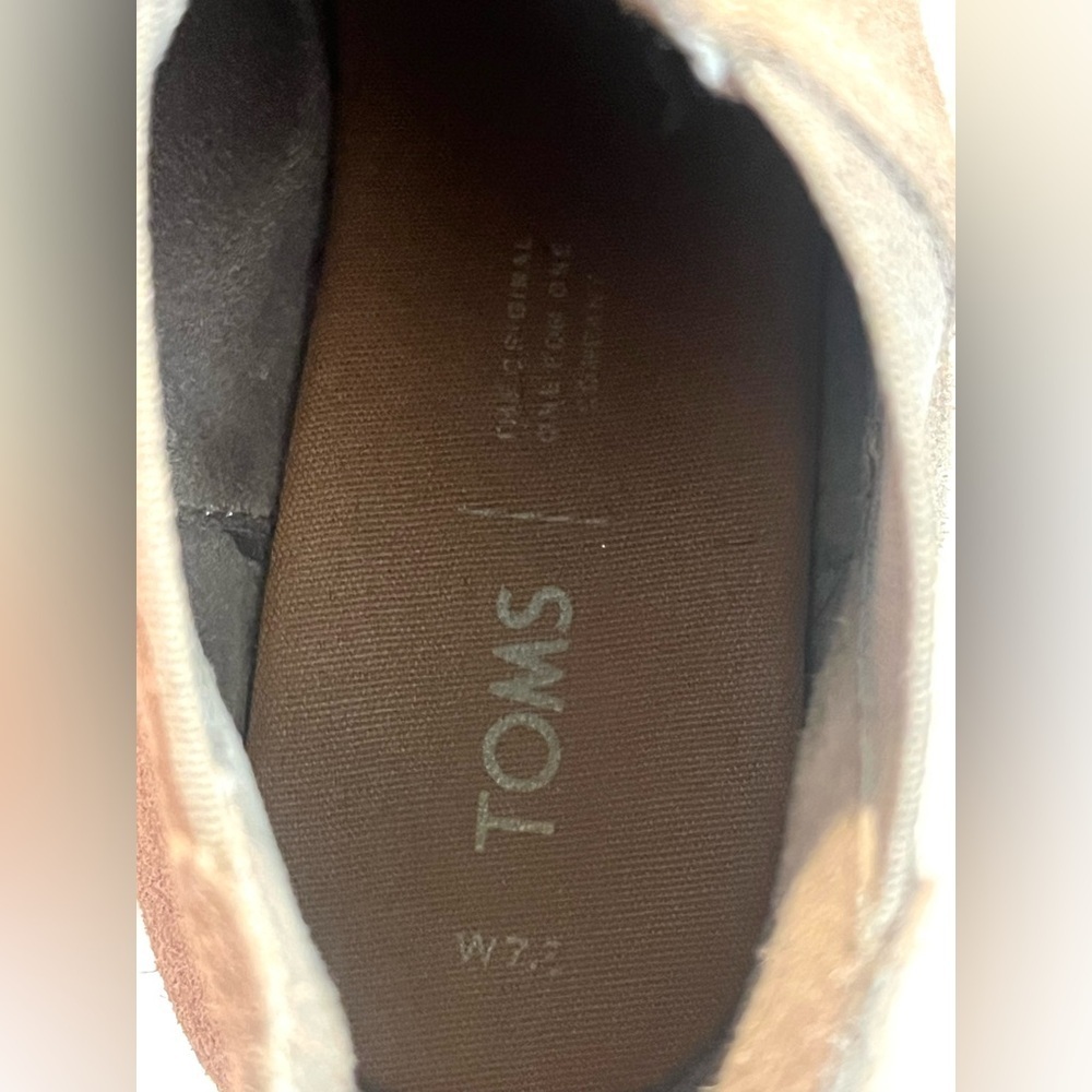 Toms Taupe Suede Boots Ankle Booties Women’s Shoes Size 7.5 - Picture 8 of 16